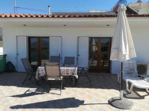 Petros House 1 - Apartment with terrace
